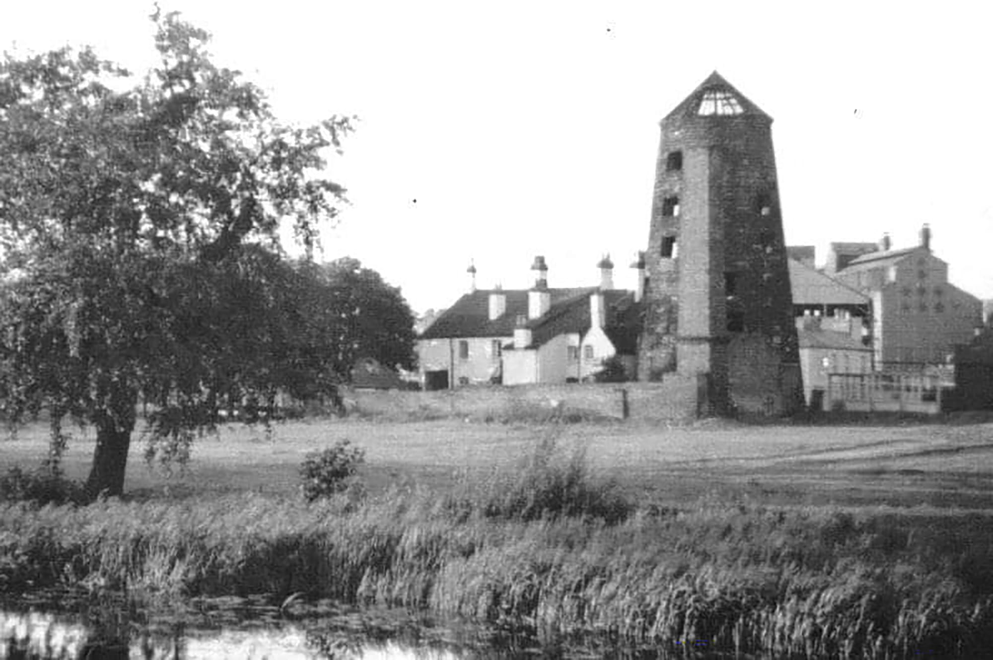 Broad Eye Windmill, Stafford: The Midlands Tallest Windmill