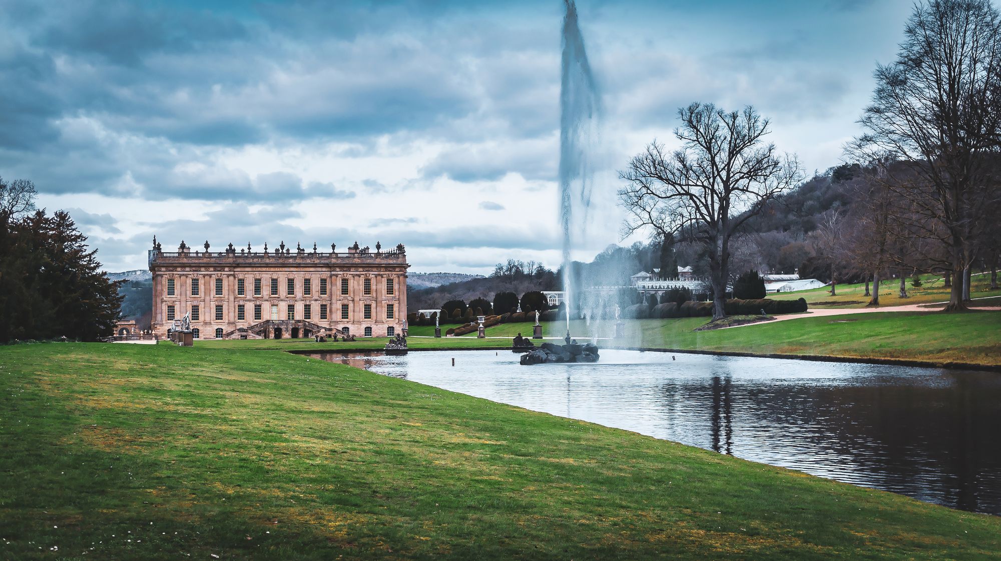 Chatsworth House - Explore the Rich History & Breathtaking Landscapes of the Most Iconic Stately Home in England